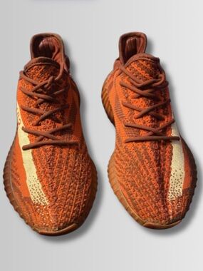 Rare Adidas Yeezy Boost 350 V2 red sz 10